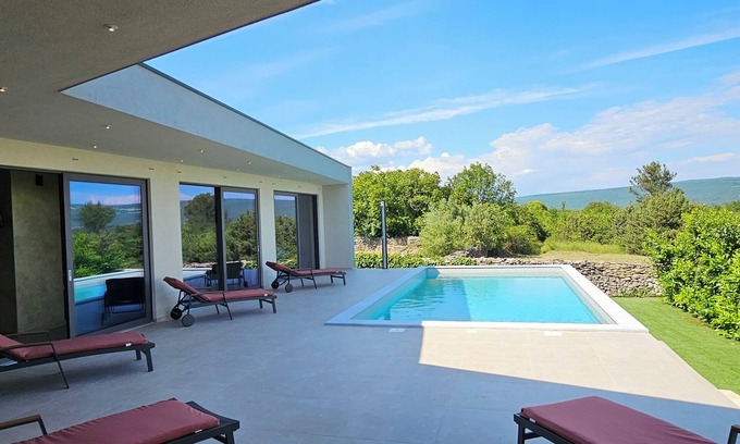Rakalj House | Stylish villa *, heated pool, 2 km from the sea