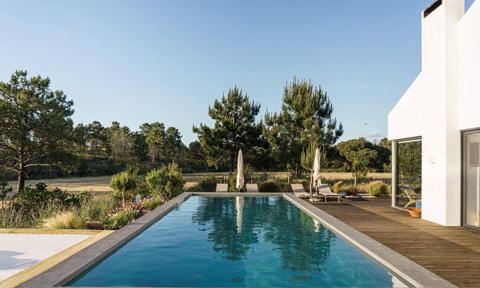 Troia House | Stylish Villa With a Pool in Comporta