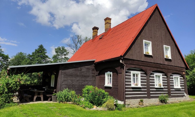 Horni Podluzi House | Stylish wooden house in Bohemian Switzerland and the Lusatian Mountains for 10 people