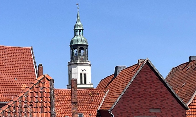 Celle Apartment | Stylishly furnished attic apartment