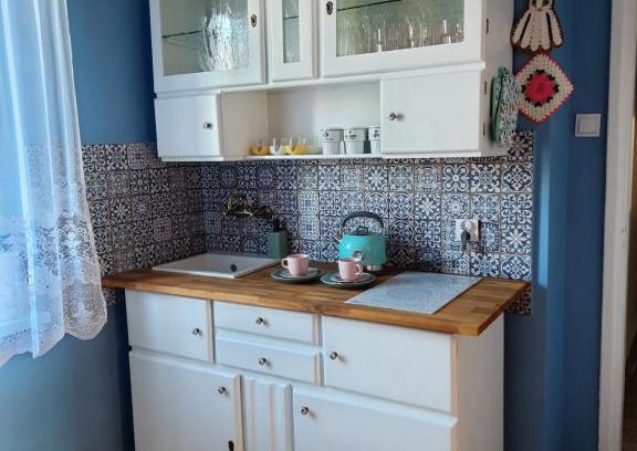 Marcinkowo Gorne Apartment | Stylowe PRLove - Dom Dyrektora