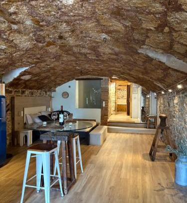 Moia Apartment | Suíte Sant Sebastià con jacuzzi, sauna y jardín