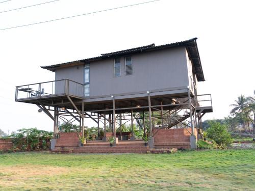 Hatkalangda House | subal's farm shake