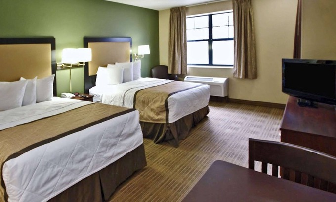 East Bloomington Hotel | Suburban Studios Minneapolis Bloomington