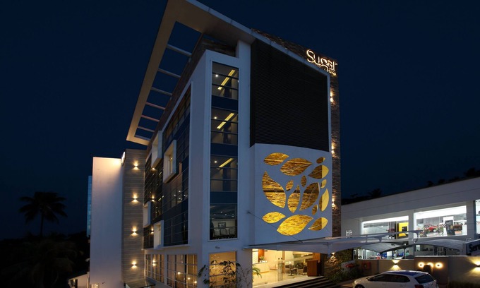 Kumbalam Hotel | Sugar Business Hotel