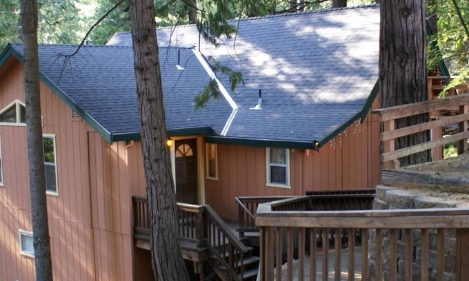 Twain Harte Cabin | Sugar Pine Cabin - Summer is coming, the perfect family cabin!