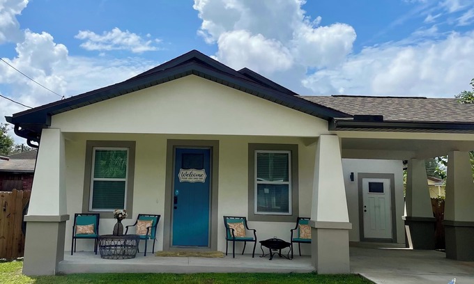 Tampa House | Sugar, Spice, & Everything Nice!