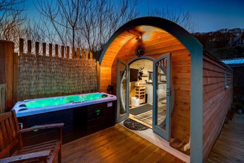 Lochinver Apartment | Suilven view