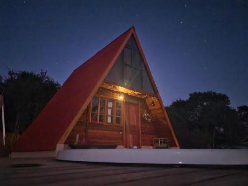 Cunha Ski Chalet | Suisse Chalet by MontJacui - com Jacuzzi