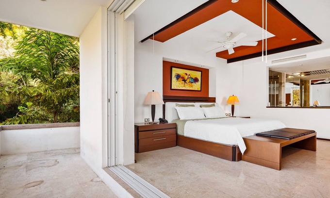 Conchas Chinas Cabin | Suite 1 - Casa Samo Conchas Chinas