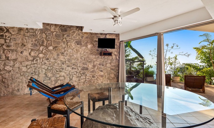 Conchas Chinas Cabin | Suite 4 - Casa Samo Conchas Chinas