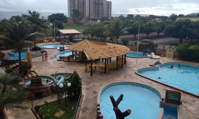 J Jeriquara Apartment | Suite apartment with pools, sauna and 24-hour reception in Caldas Novas