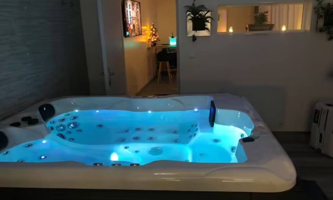 Tilloy-les-Conty Bed & Breakfast | Suite Avec Jacuzzi Privatif à 15 min D'amiens
