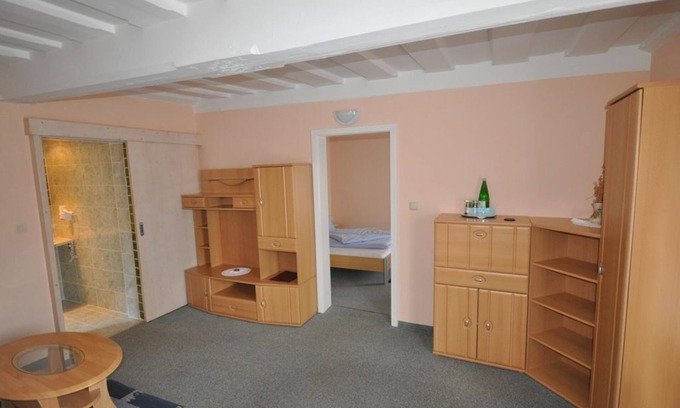 Gurk House | Suite, Bad, WC - Gasthof-hotel "zum Kramer"