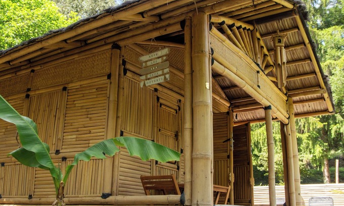 Saint-Jean-du-Gard Cabin | Suite Bambou "Well-being in Bali" - Le soleil des Cévennes