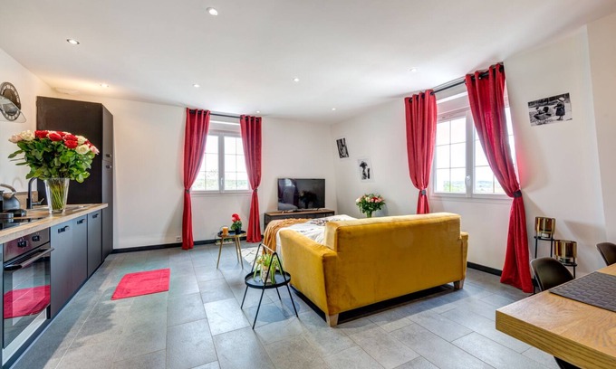 Coupvray Apartment | Suite Brooklyn - 6P near Disneyland Paris