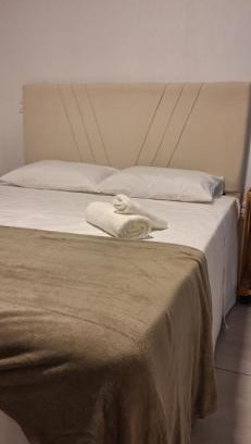 Velha House | SUITE COM AR e BWC PRIVATIVO POUCOS METROS OKTOBERFEST