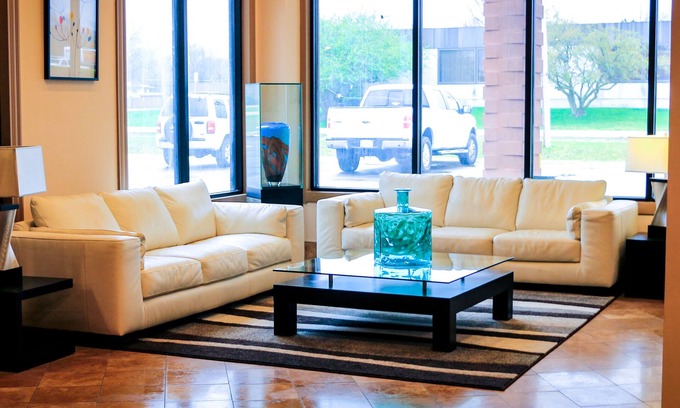 Mattoon Hotel | Suite Dreams Hotel