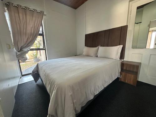 Parow North Apartment | Suite Dreams Spacious Apartment