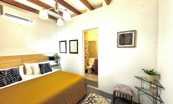 Pedro Vicente Maldonado Cabin | Suite Agua - The Garden House - Cabaña Independiente Bbq, Patio, Jardín, Terraza