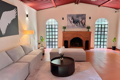 Villa Victoria Apartment | Suite entre árboles y fogata
