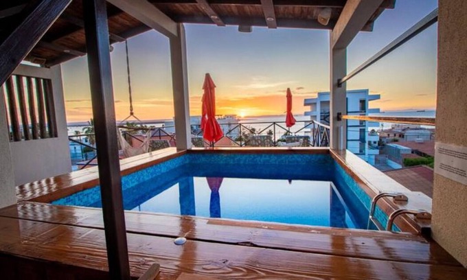 Esterito Bed & Breakfast | Suite Giuseppe, luxury and comfort close to the malecon. Breakfast included