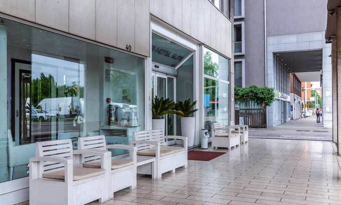 Saragozza-Porto Hotel | Suite Hotel Elite