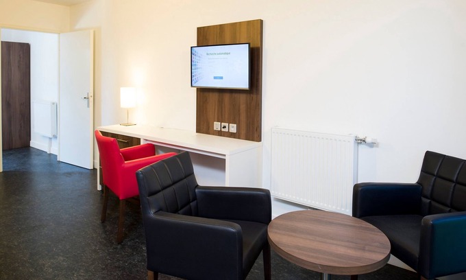 Dijon Hotel | Suite Moderne 100m du Centre|Wifi + Salon Privé