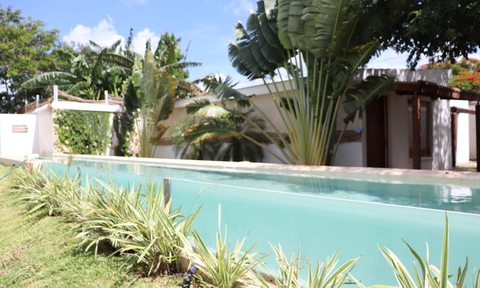 Merida Municipality House | SUITE NEAR DZIBILCHALTUN & TENNIS COURT