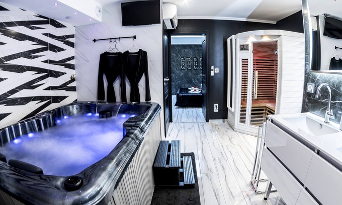 Remiremont Apartment | Suite Palace Gite & Spa Privatif Glam'88