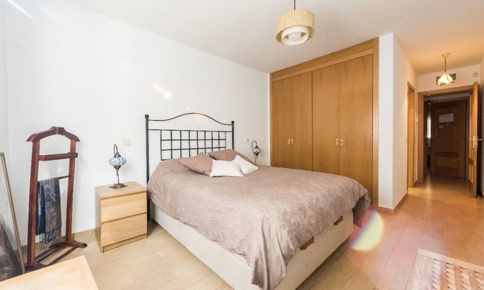 Alcala de Henares House | Suite room in Cuna de Cervantes apartment