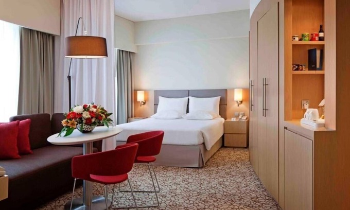 Al Barsha 1 Apartment | Suite Room Near Mall of Emirates