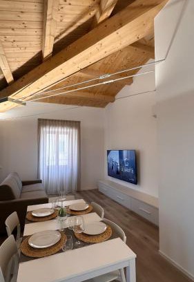 Camerano Apartment | SUITE Rosso Conero - Le Grotte Rooms And Apartments