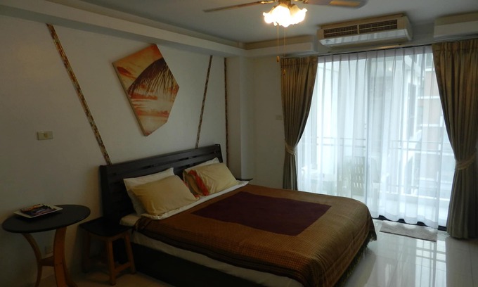 Jomtien Apartment | Suite studio for 3 people