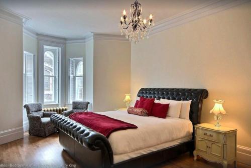 Haute-Ville Apartment | Suite Versailles