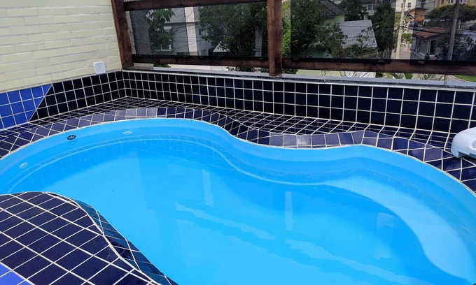 Campo Grande House | Suite with exclusive pool, barbecue and whirlpool.