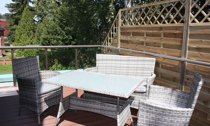 Bad Saarow Apartment | Suite with terrace and view of the church, lake access - Ferienhof Löschebrand