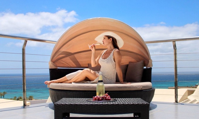 Bahia Calma Villa | Suites Apartment in a natural and quiet place