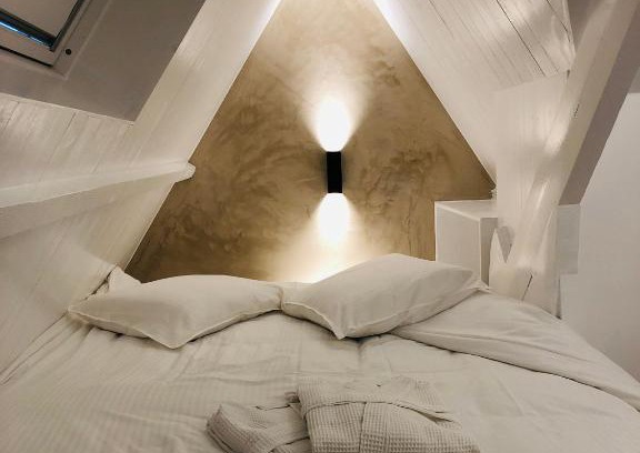 Sint-Michiels Bed & Breakfast | Suites Le Porte-Bonheur