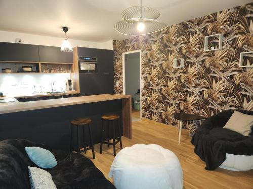 Clamart Apartment | Suki's
