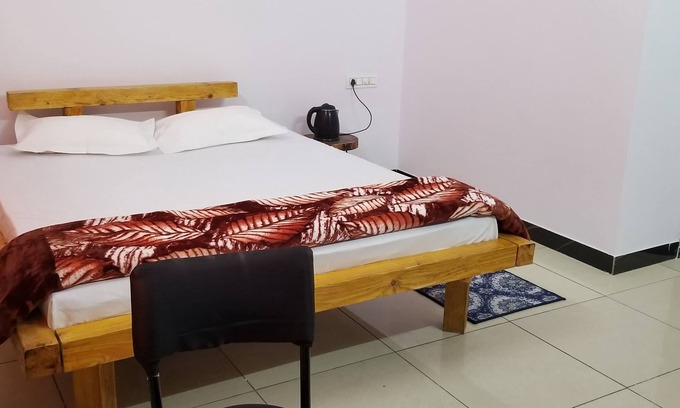 Udaipur District Villa | Sukoon – The Bliss: A Villa RetreatnNestled hillock, offers 3 rooms, plunge pool