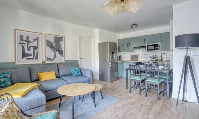 Le Bourget Apartment | Sukuba : ParisNord, Villepinte, CDG, StadedeFR