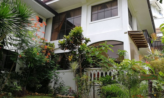 Balabag Villa | Summer Breeze, Diniwid, Boracay - Luxury Private Villa Rental - 4 min to Beach