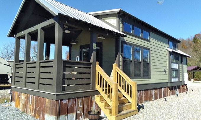 Morganton Cabin | Summer Fun in Blue Ridge☀️Mins from Downtown Activities