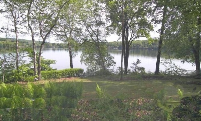 Lakeville Cottage | Summer Lake Cottage, private beach, Berkshire Hills, small village