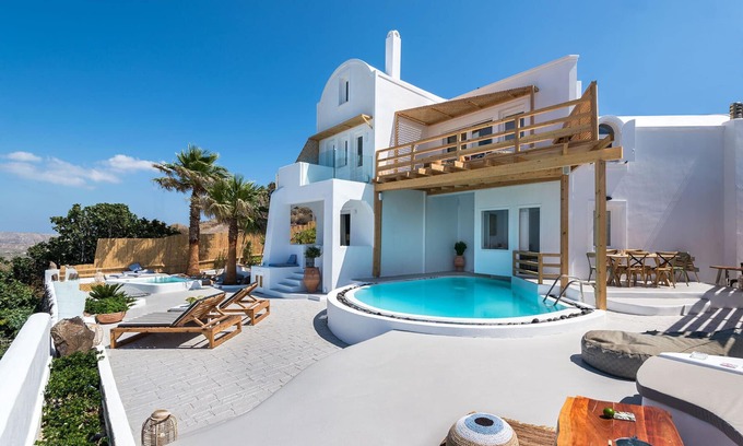 Akrotiri Villa | Summer Lovers Villa with Outdoor private pool and Private Spa