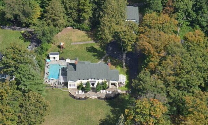 Bemus Point House | Summer Paradise Estate on Chautauqua Lake