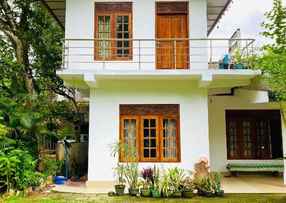 Kahangama House | Summer Ridge - Homestay