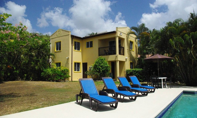 Prospect Villa | *SUMMER SALE* Stunning 3 Bed Child Friendly Villa, Private Pool. St James,