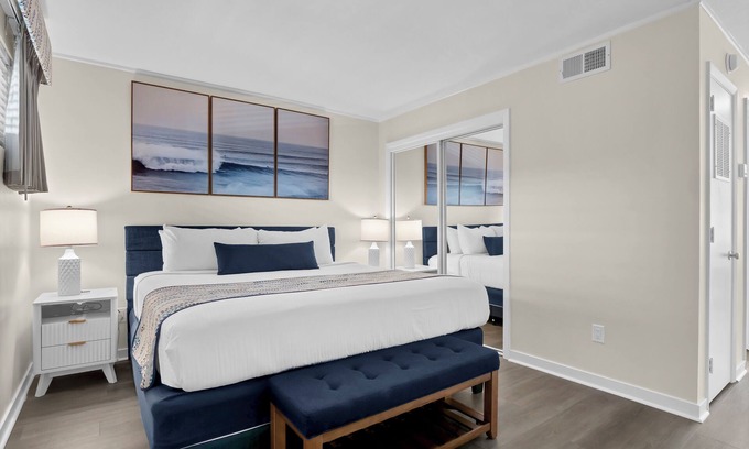 Wrightsville Beach Condo | Summer Sands- A Shore Thing Room 407